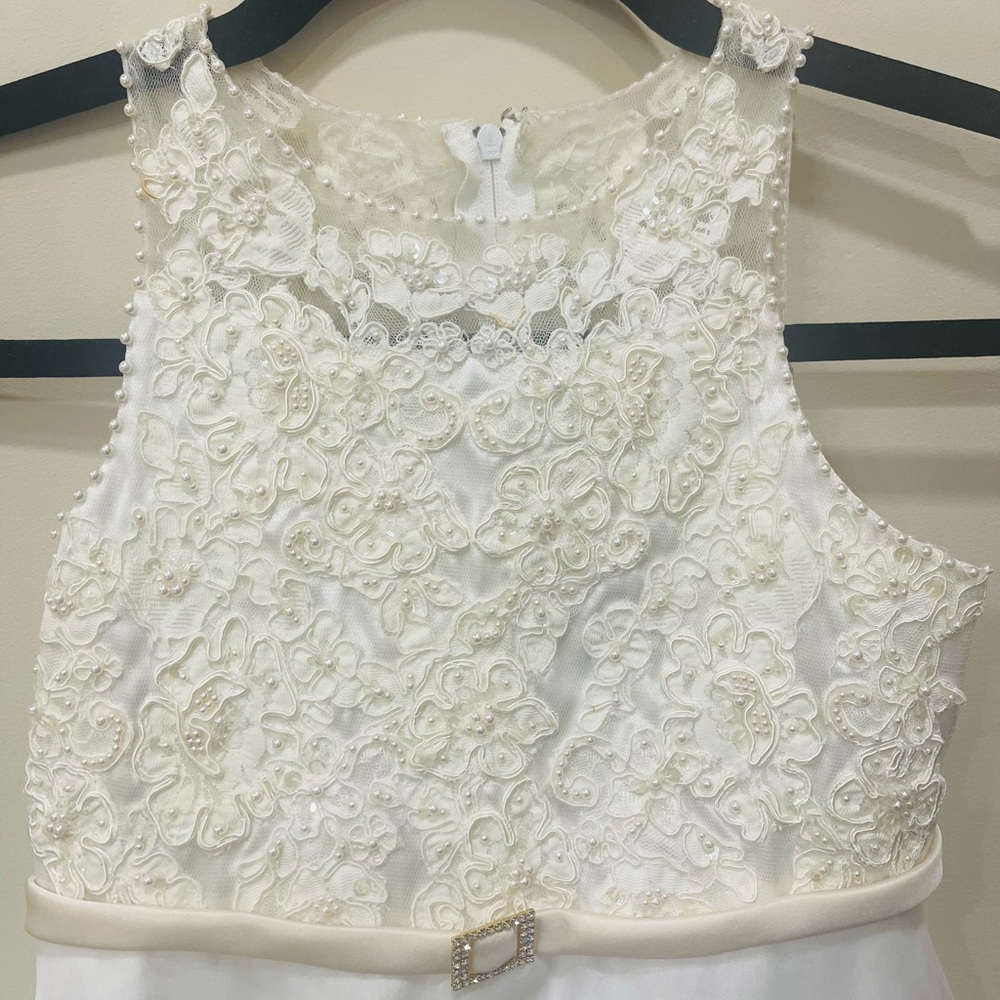 David's Bridal Off-White Embellished  A-Line Dress - Picture 3 of 4